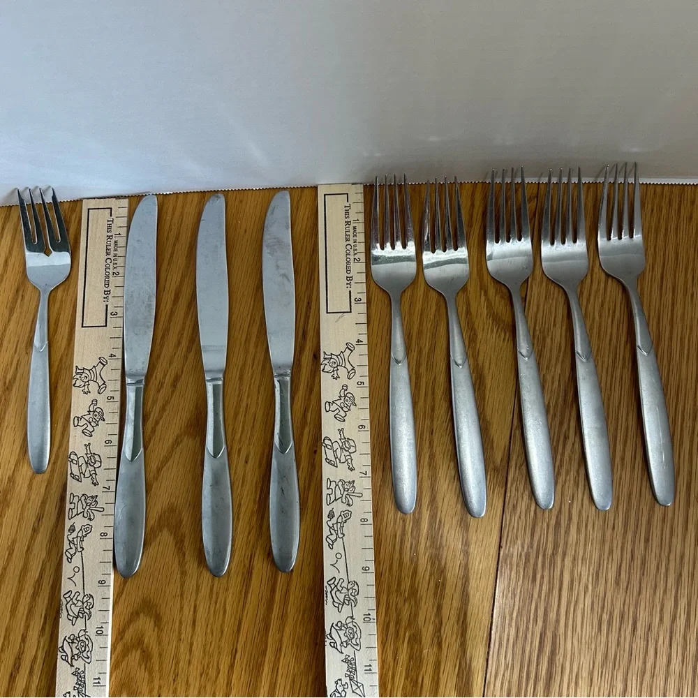 Cambridge Silversmiths Satin Flatware Set 5 Forks 4 Knives Stainless St 9 Pieces